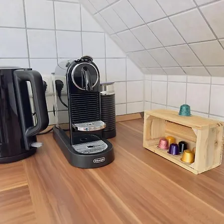 Appartamento Fuer 6 Personen Wlan Balkon Parken Stilvoll Augusta