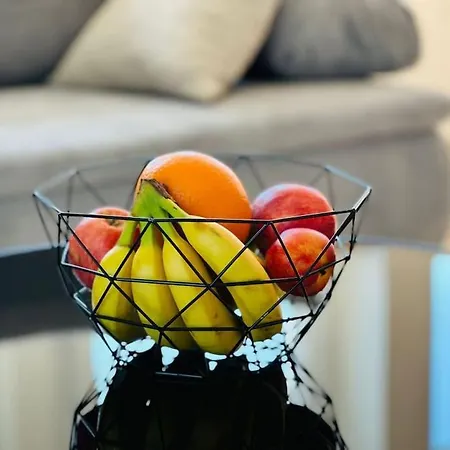 Fuer 6 Personen Wlan Balkon Parken Stilvoll Appartamento