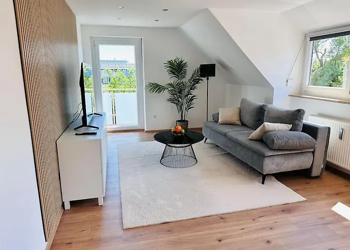 Fuer 6 Personen Wlan Balkon Parken Stilvoll 公寓 奥格斯堡