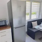 Apartamento Für 6 Personen Wlan Balkon Parken Stilvoll *