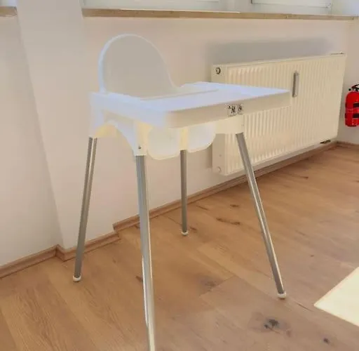 Fuer 6 Personen Wlan Balkon Parken Stilvoll Appartement Augsbourg